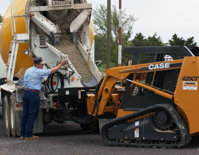 11002 Discharge Bucket